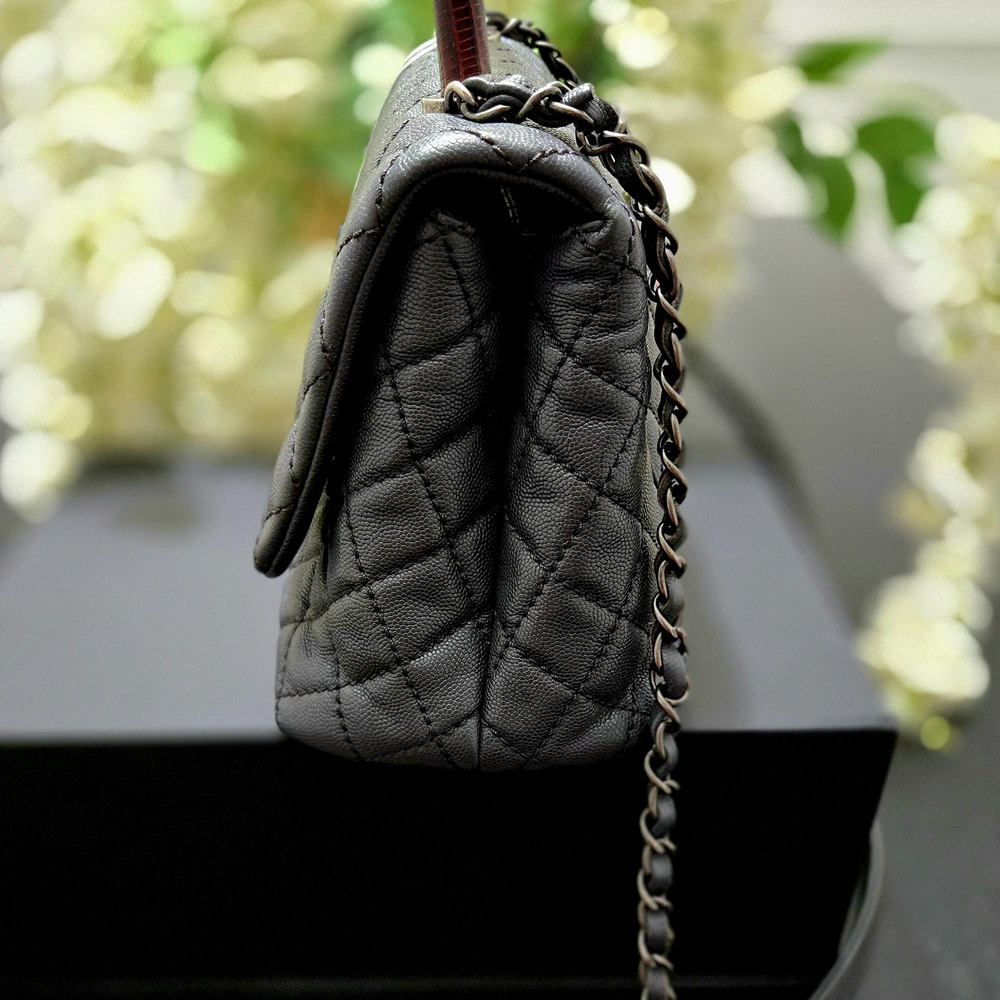 Chanel Coco Caviar Leather Quilted With Lizard Handle Gray Shoulder Bag Medium - Picture 3 of 12